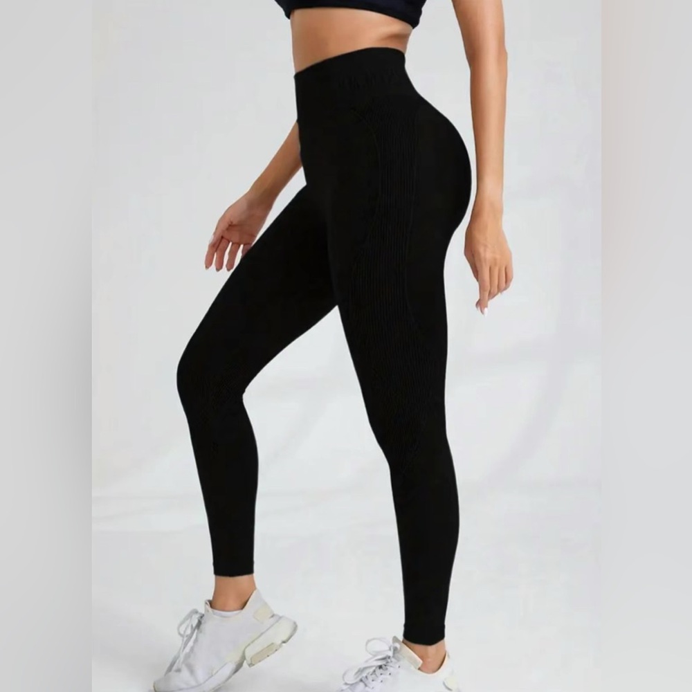 NEW Gym.Minute Seamless Scrunch Leggings